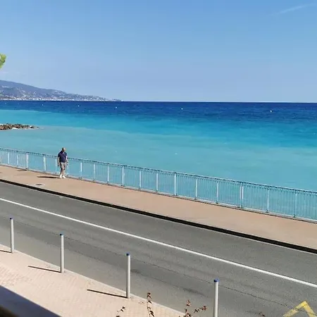 Bellaviste Trilocale Vista Mare * 芒通