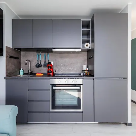 Bellaviste Trilocale Vista Mare مينتون