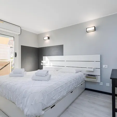 شقة Bellaviste Trilocale Vista Mare مينتون